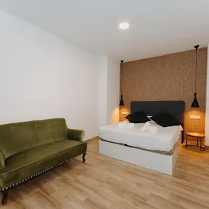 apartamentos-san-francisco.es-andalucia.com/